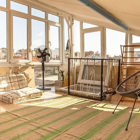 Charming House With Authentic And Bohemian Design In The Heart Of Urla