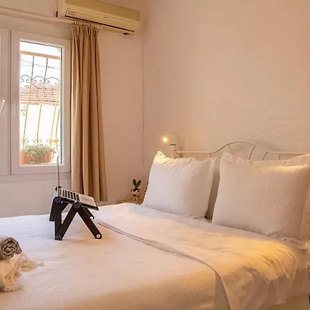 Charming House With Authentic And Bohemian Design In The Heart Of Urla Daire *