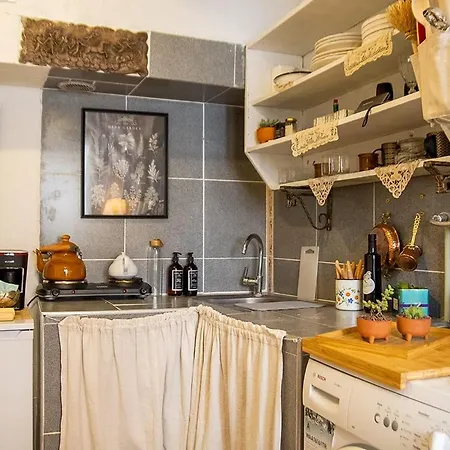Charming House With Authentic And Bohemian Design In The Heart Of Urla Daire İzmir